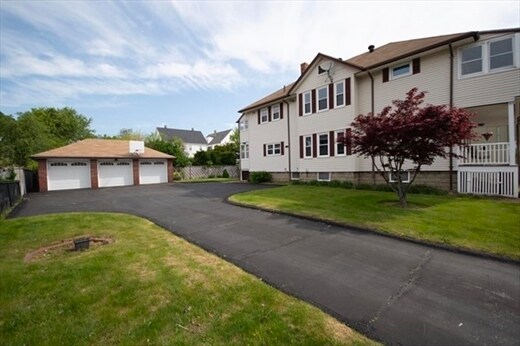 10 Eliot St, Unit 1 in Medford, MA - Building Photo