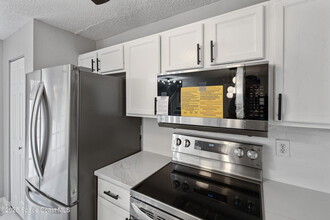 3263 Sand Ct in Melbourne Beach, FL - Building Photo - Building Photo
