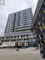 4878 Powers Cmn in Burlington, ON - Building Photo