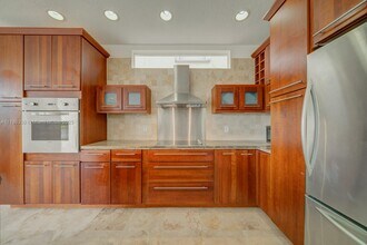 5035 SW 155th Ave in Miramar, FL - Building Photo - Building Photo