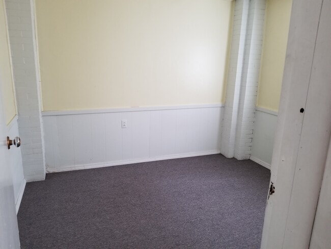 5815 Alder St, Unit 2