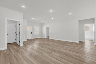 13590 SW 40th Cir in Ocala, FL - Building Photo - Building Photo