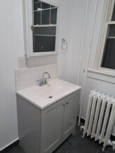 555 Webster Ave in New Rochelle, NY - Building Photo - Building Photo