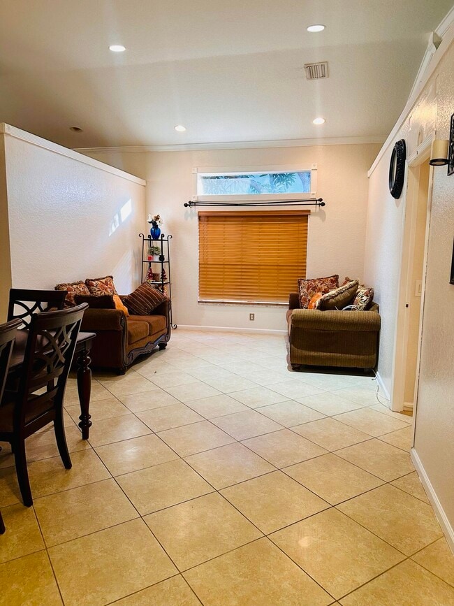 5200 Rising Comet Ln in Greenacres, FL - Building Photo - Building Photo