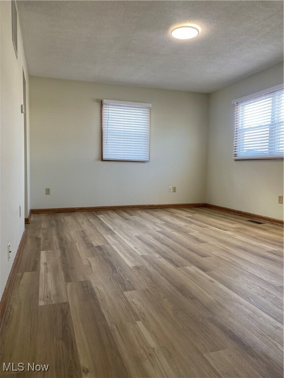 property at 1046 Overland Ave NE