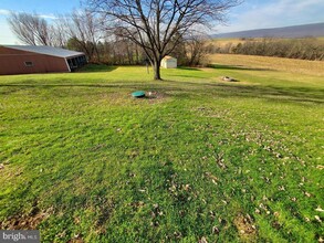 203 Krick Ln in Hamburg, PA - Building Photo - Building Photo
