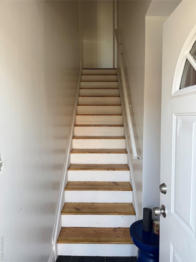 103-14 169th St in Queens, NY - Building Photo - Building Photo