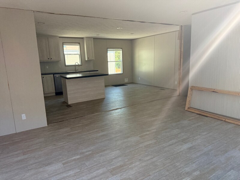 118 Clara St in Latta, SC - Building Photo