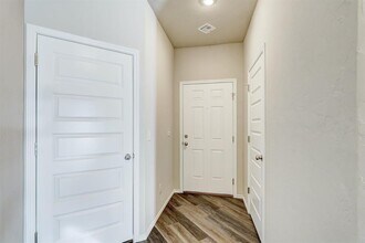 11832 KAMERON Wy in Yukon, OK - Building Photo - Building Photo