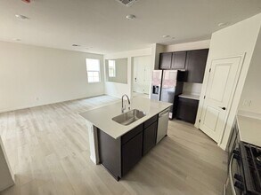 2759 Biana St in Henderson, NV - Building Photo - Building Photo