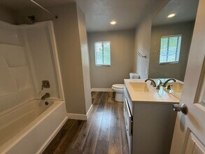 358 N 100 E in Tooele, UT - Building Photo - Building Photo
