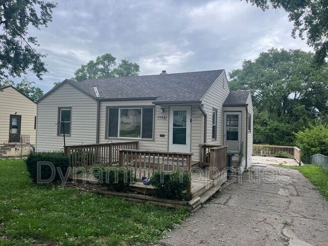 property at 3934 Monroe St