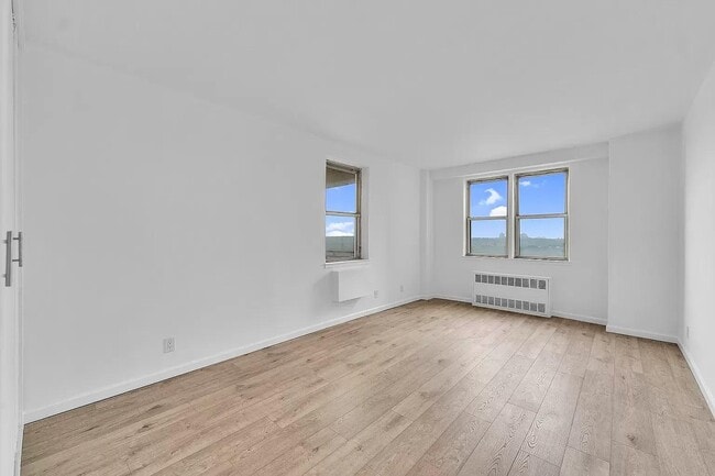 property at 5800 Arlington Ave