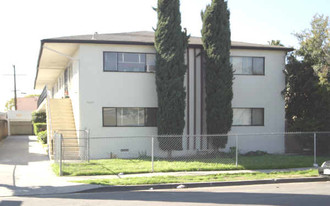 5806 La Mirada Ave Apartments