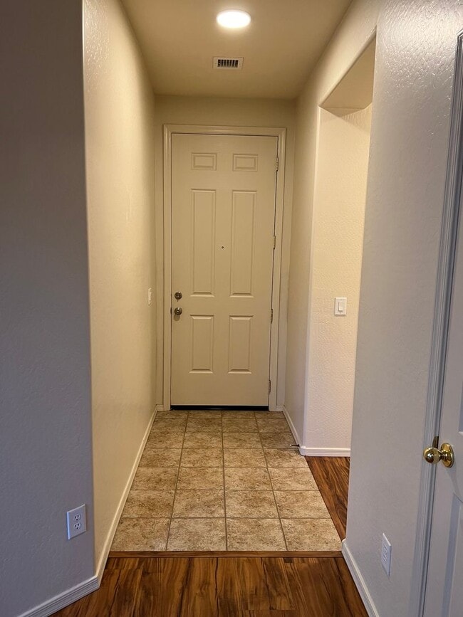 7206 Night Watch Way in Prescott Valley, AZ - Foto de edificio - Building Photo