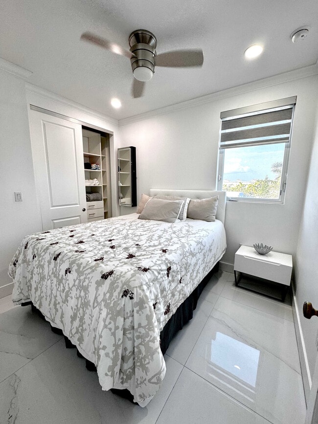 4243 Bougainvilla Dr in Lauderdale-by-the-Sea, FL - Building Photo - Building Photo