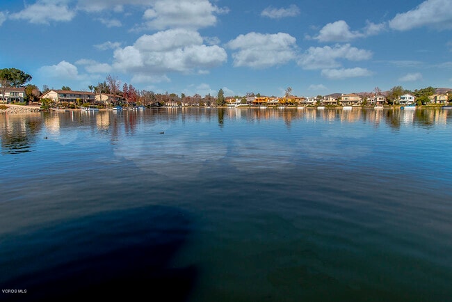 2399 Windward Cir in Westlake Village, CA - Building Photo - Building Photo