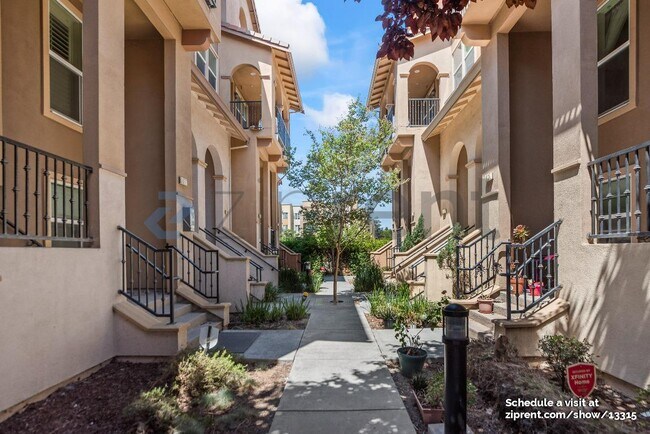 1661 Lee Way in Milpitas, CA - Building Photo - Building Photo