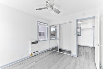 727 Olive Ave, Unit 02 in Long Beach, CA - Building Photo - Building Photo