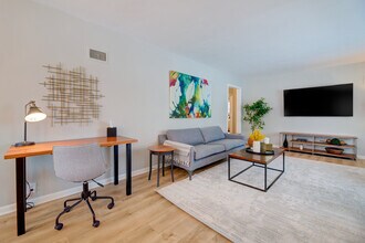 834 Oregon St in Racine, WI - Building Photo - Building Photo