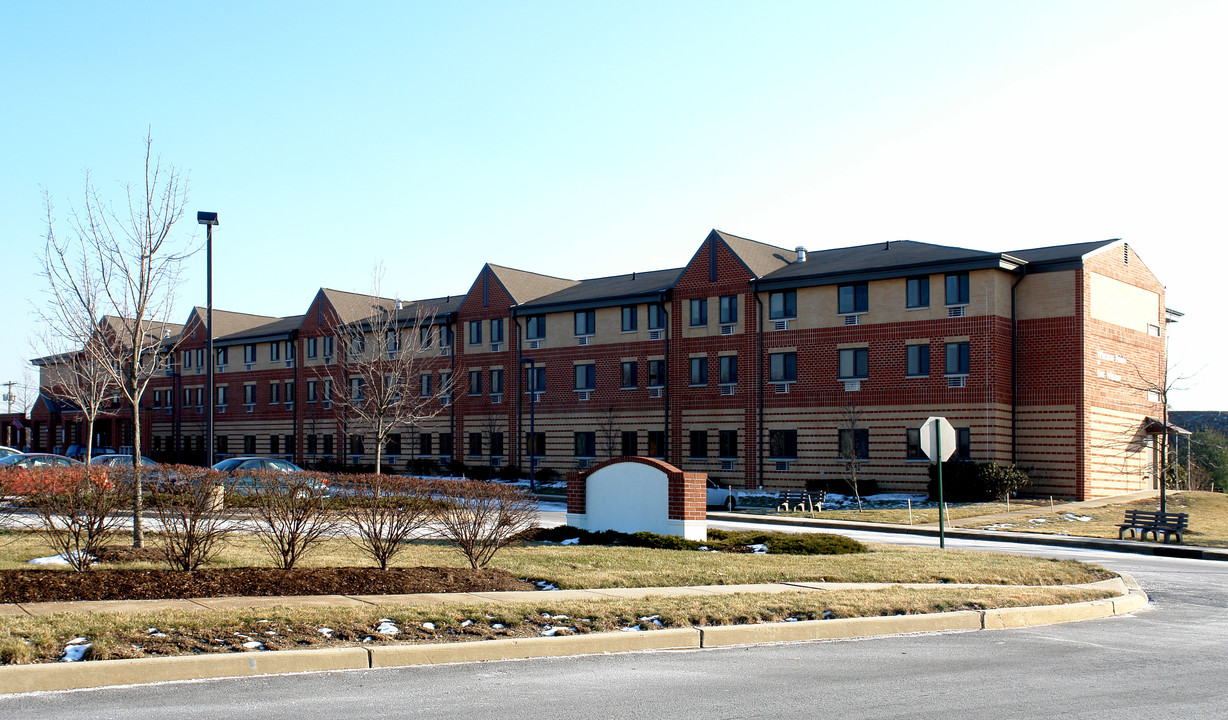 Wheaton Pointe at East Windsor in East Windsor, NJ - Building Photo