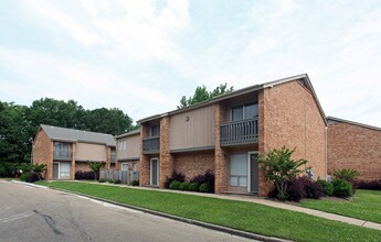 Pepper Mill Apartments Jackson Ms For Rent Mississippi Building Photo Pepper Mill Apartments In Jackson