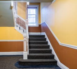 100 Queensberry St, Unit 5 in Boston, MA - Building Photo - Building Photo