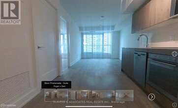 5-1135 Mabelle Ave in Toronto, ON - Building Photo - Building Photo