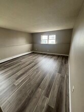 147 Perry Ave, Unit 1B in Worcester, MA - Building Photo - Building Photo