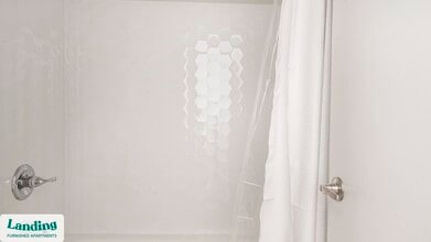 5772 Old Hickory Blvd, Unit 211 in Nashville, TN - Building Photo - Building Photo