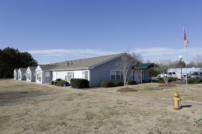 Timberland's Crossing in Central, SC - Foto de edificio - Building Photo