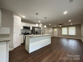 419 S Green St in Statesville, NC - Building Photo - Building Photo