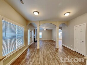 1100 Bungalow Dr in Stallings, NC - Foto de edificio - Building Photo