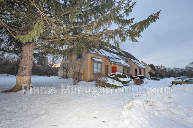 property at 9 Savage Ct