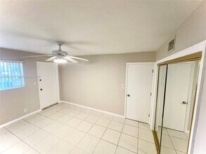 2175 NE 56th St in Fort Lauderdale, FL - Building Photo - Building Photo