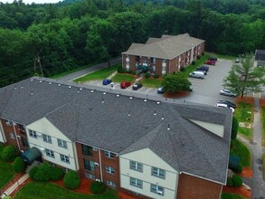 Presidential Park Apartments in Leominster, MA - Building Photo - Building Photo