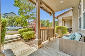 423 Green River St in Oxnard, CA - Building Photo - Building Photo