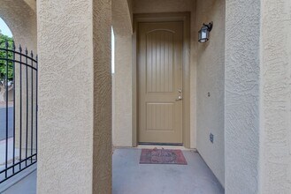 1367 S Country Club Dr in Mesa, AZ - Building Photo - Building Photo