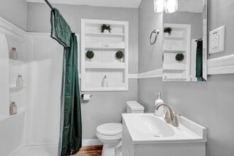 1709 Clay St in Henderson, KY - Building Photo - Building Photo