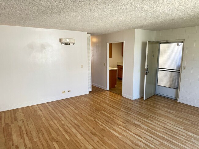 98-1032-1032 Moanalua Rd in Aiea, HI - Building Photo - Building Photo