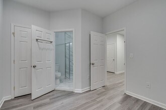 1914 N 17th St in Philadelphia, PA - Building Photo - Building Photo