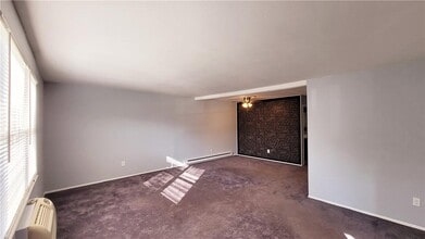 3 White Gate Rd in Wappingers Falls, NY - Building Photo - Building Photo