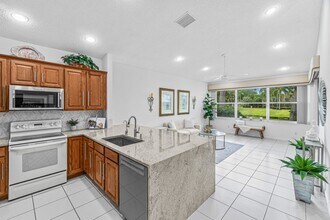 2519 Coral Trace Pl in Delray Beach, FL - Building Photo - Building Photo