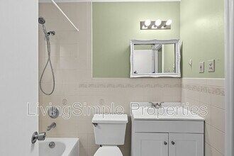 720 Woodburn Rd in Rockville, MD - Building Photo - Building Photo