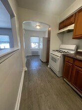 220 Allison St NW, Unit 206 in Washington, DC - Building Photo - Building Photo