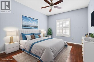 26 Manitoulin Trail in Hamilton, ON - Building Photo - Building Photo