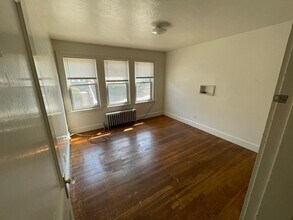 238 Corey Rd, Unit 2 in Boston, MA - Building Photo - Building Photo