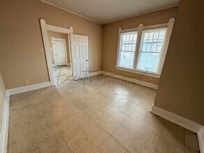 511 Reid St in Lake Charles, LA - Building Photo - Building Photo
