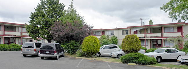 Cascade Village - Building B in Lakewood, WA - Building Photo - Building Photo