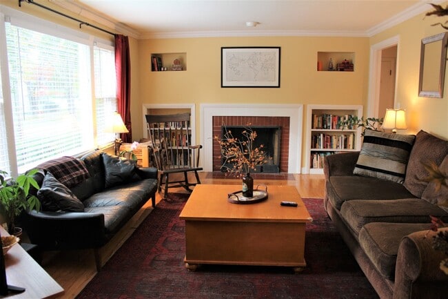 26 Autumn Ln in Portland, ME - Building Photo - Building Photo